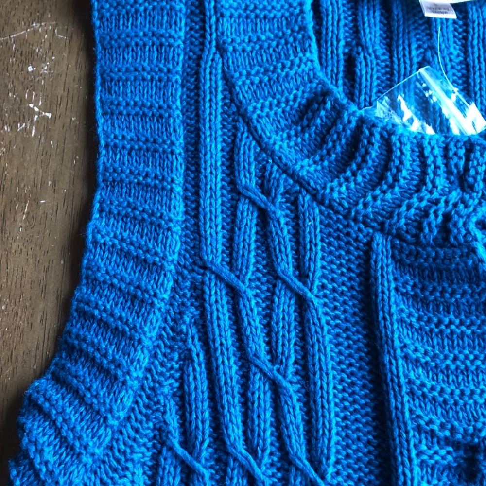 NWT Motto Crochet Sleeveless Teal Vest Size Small - Picture 3 of 8